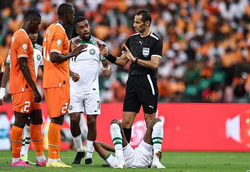 نيجيريا تفوز على كوت ديفوار في كأس أمم إفريقيا 17