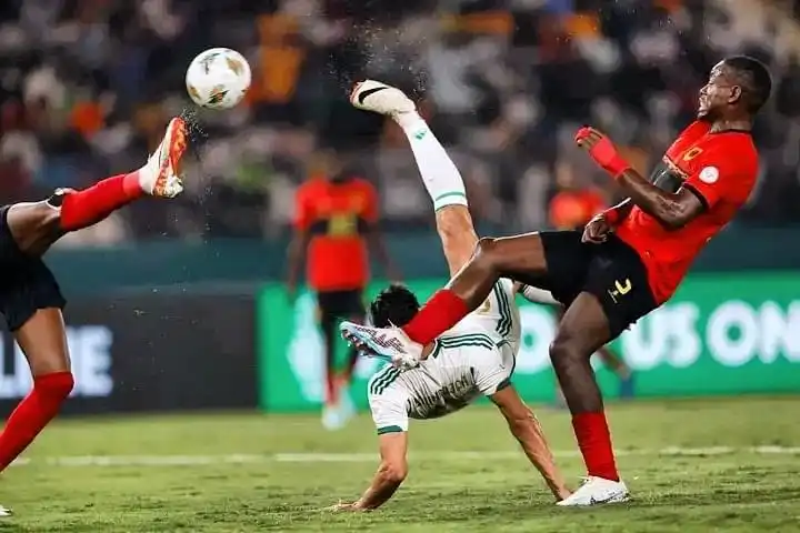 شاهد بونجاح يسجل هدف تاريخي ولكن يلغي