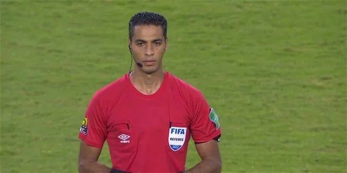 طاقم تحكيم مصري بقيادة أمين عمر لإدارة مباراة الافتتاح لكأس أمم إفريقيا 7