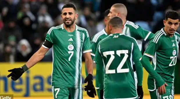 الجزائر- بوركينافاسو:  المنتخب الجزائري مجبر على تحقيق الاستفاقة