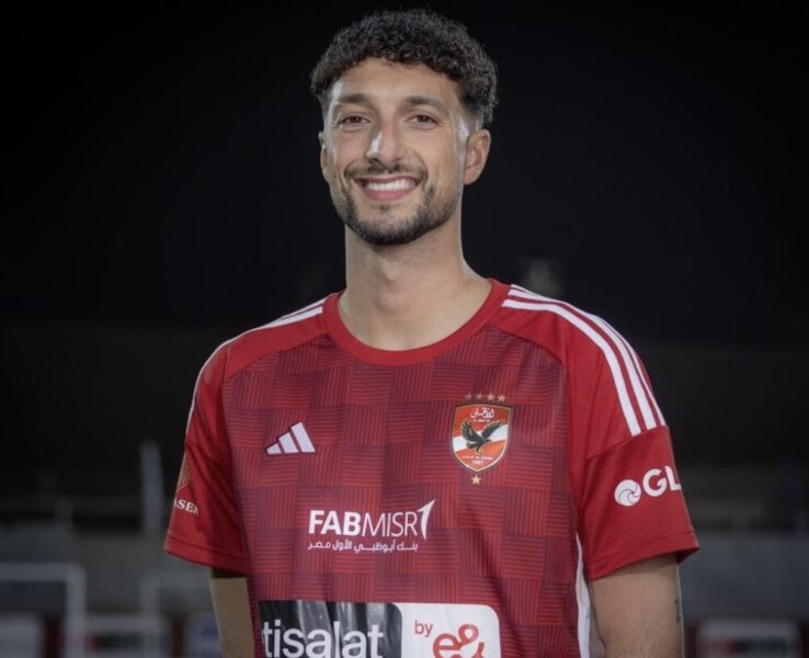 الأهلي المصري يضم المهاجم الفلسطيني وسام أبو علي