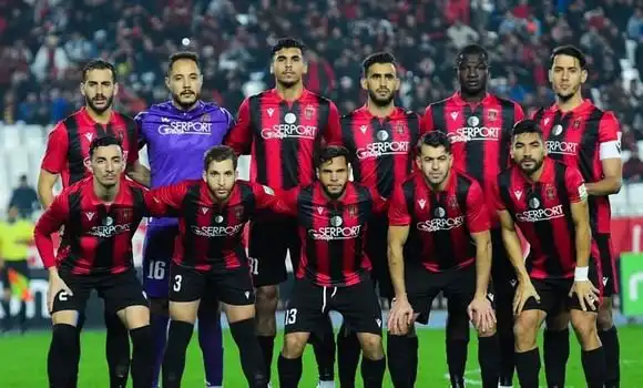إتحاد الجزائر ينهزم أمام هلال بنغازي في كأس الكونفدرالية