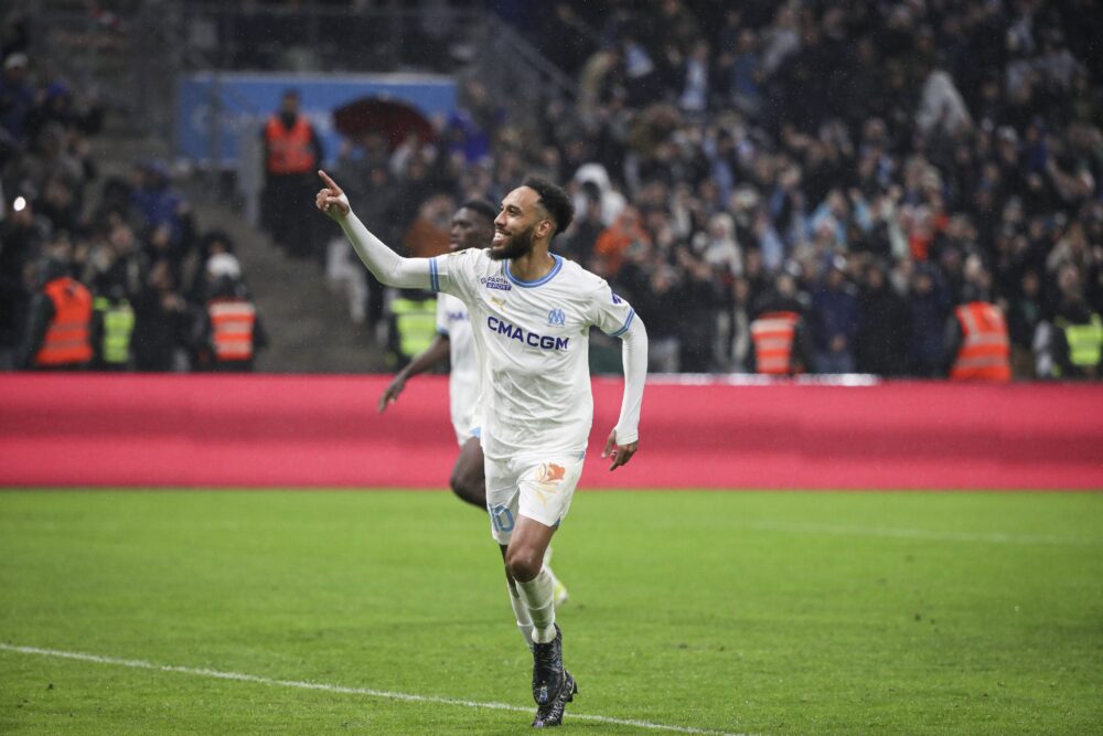 مارسيليا يفوز على مونبلييه برباعية في الدوري الفرنسي