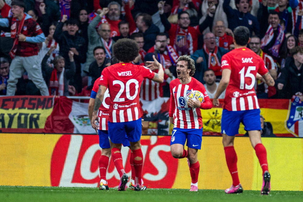 أتليتيكو مدريد يبلغ ربع نهائي دوري أبطال أوروبا 19