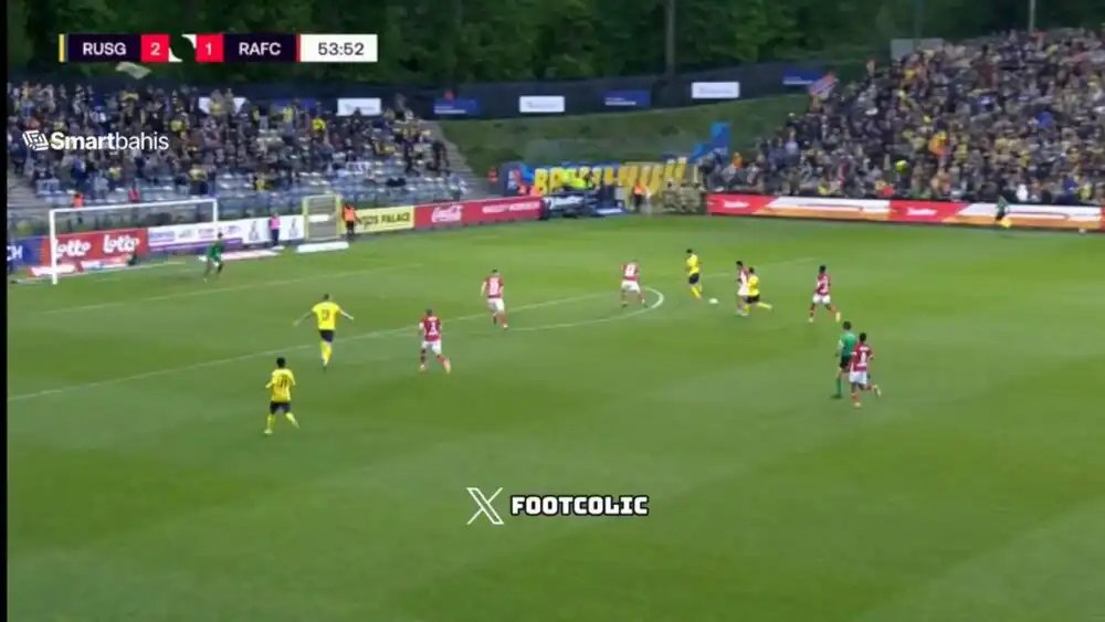 شاهد  أسيست عمورة اليوم في الدوري البلجيكي