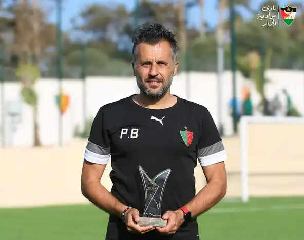 بومال : “نرغب في كتابة التاريخ مع مولودية الجزائر “