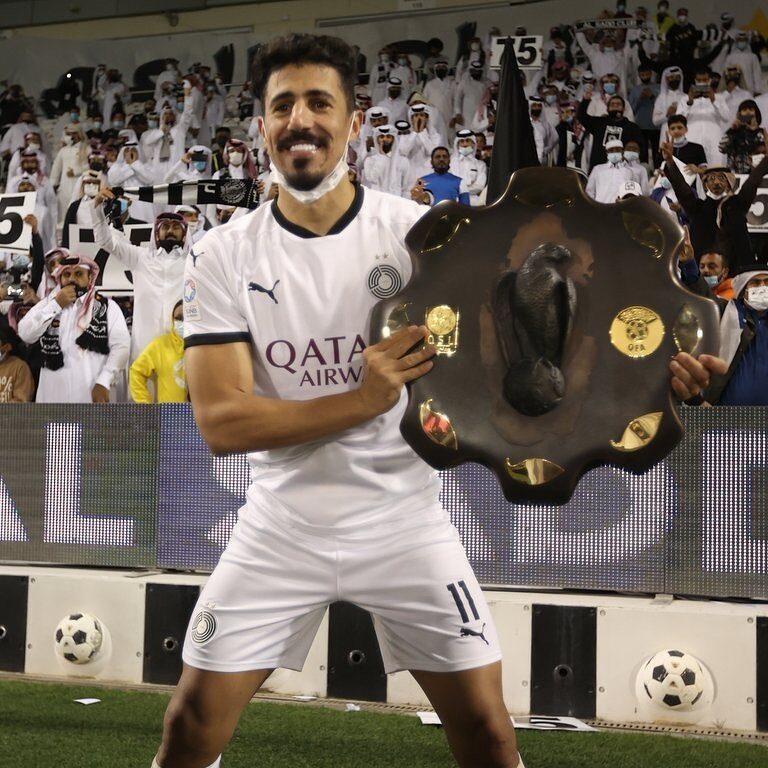 بغداد بونجاح يتوج بكأس دوري نجوم قطر رفقة نادي السد 4