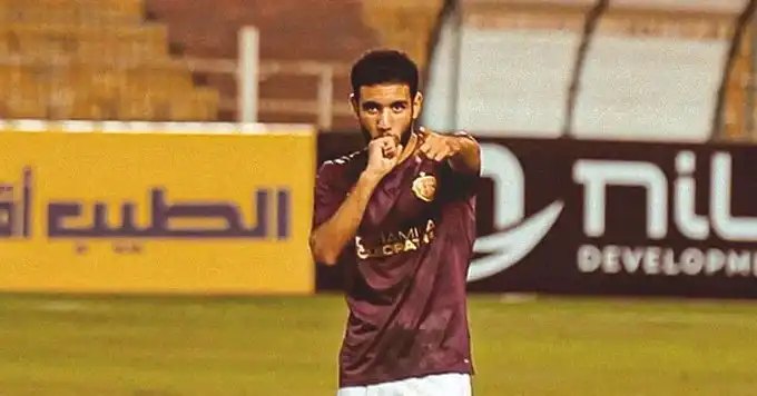 قندوسي هداف في تعادل سيراميكا وفاركو بالدوري المصري