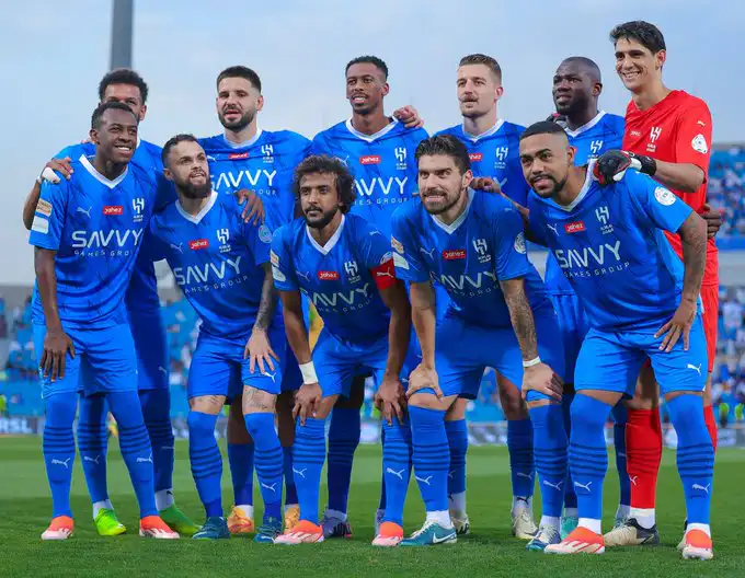 الهلال يتوج بلقب الدوري السعودي للمرة الـ19 في تاريخه