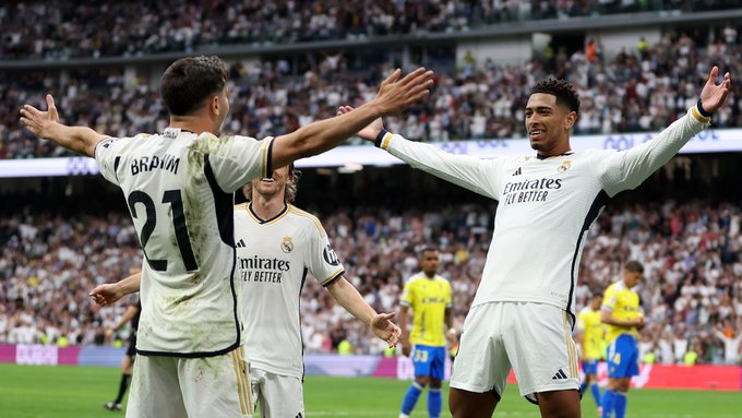 ريال مدريد يتوج بطلا للدوري الإسباني للمرة 36 في تاريخه