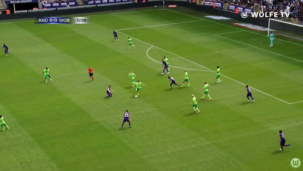 شاهد عمورة يسجل اول أهدافه مع فريقه الجديد فولسبورغ