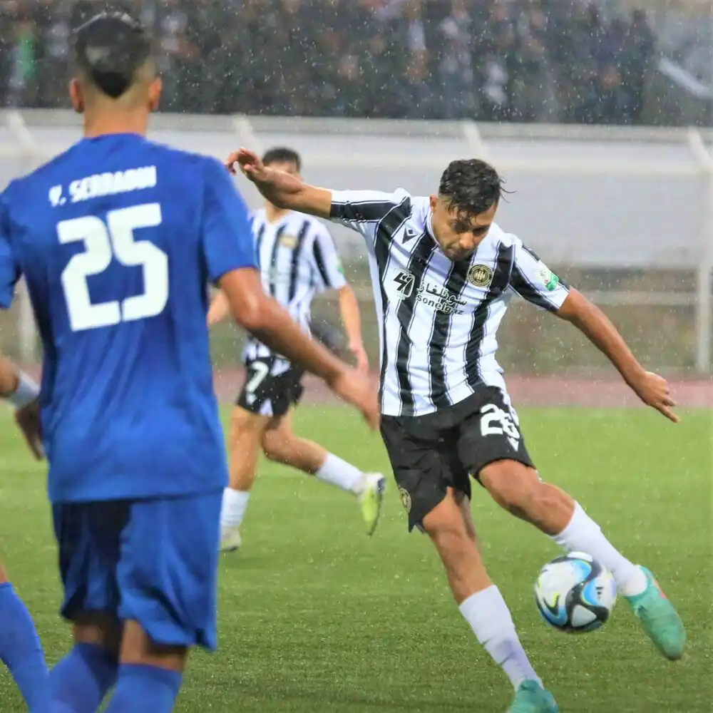 وفاق سطيف يفتتح الدوري الجزائري بالفوز على ضيفه مولودية البيض