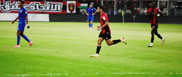اتحاد الجزائر يفوز على مولودية البيّض ويتصدر الدوري الجزائري