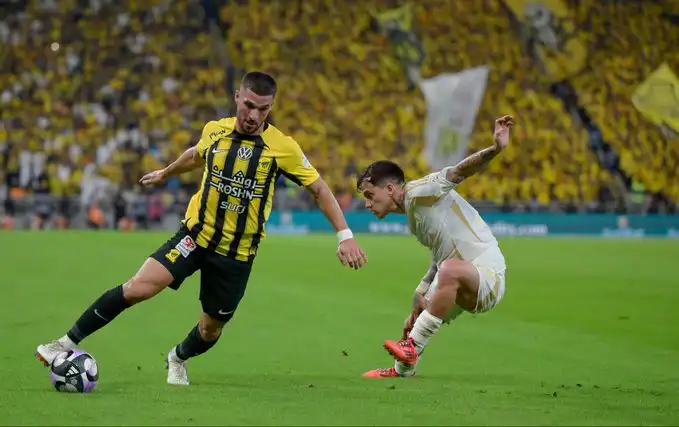 بمشاركة حسام عوار .. اتحاد جدة يفوز على النصر في الدوري السعودي