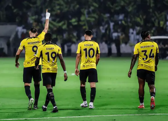 حسام عوار هداف ويقود اتحاد جدة للفوز على الوحدة في الدوري السعودي