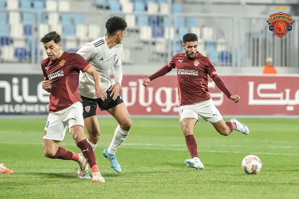 أحمد قندوسي هداف و ممرر حاسم في فوز سيراميكا كليوباترا ضد بيتروجيت بالدوري المصري