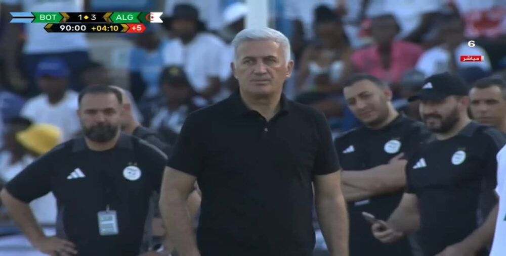 مدرب المنتخب الجزائري
