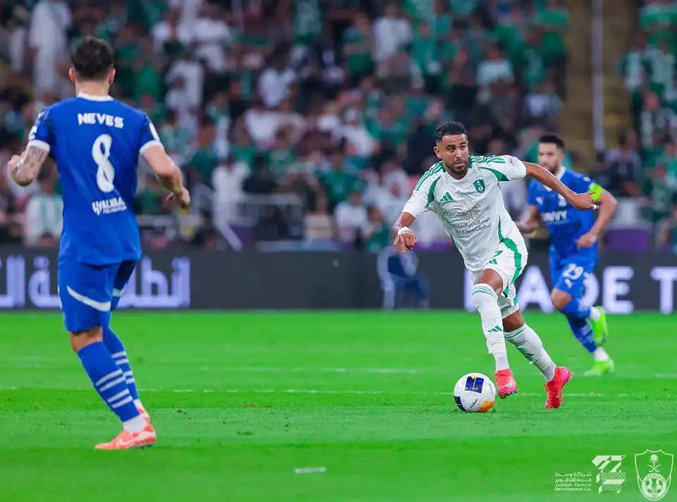 بالارقام .. رياض محرز يقود أهلي جدة إلى نهائي دوري أبطال آسيا