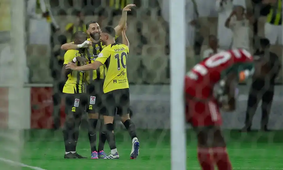 حسام عوار هداف ويقود اتحاد جدة لفوز مثير على الاتفاق