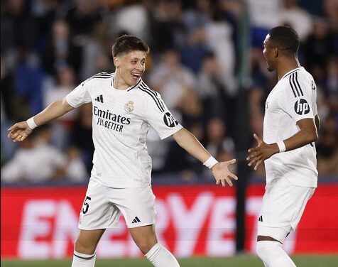 ريال مدريد يفوز على خيتافي ويواصل مطارده المتصدر برشلونة