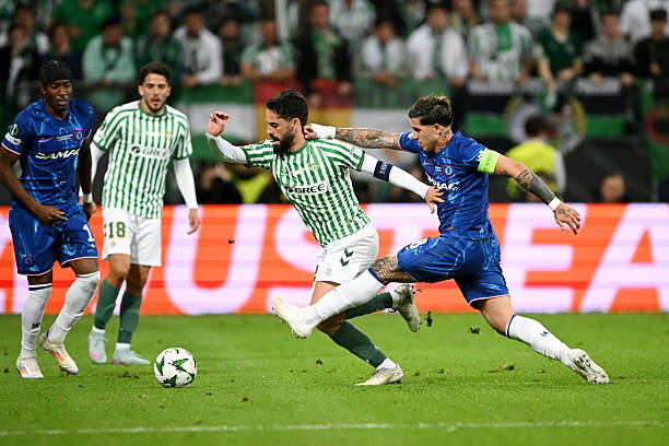تشلسي يتوج بلقب دوري المؤتمر الأوروبي