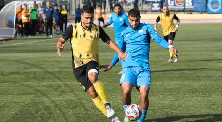 مستقبل الرويسات و اتحاد الحراش في مباراة تأشيرة الصعود للرابطة المحترفة الأولى