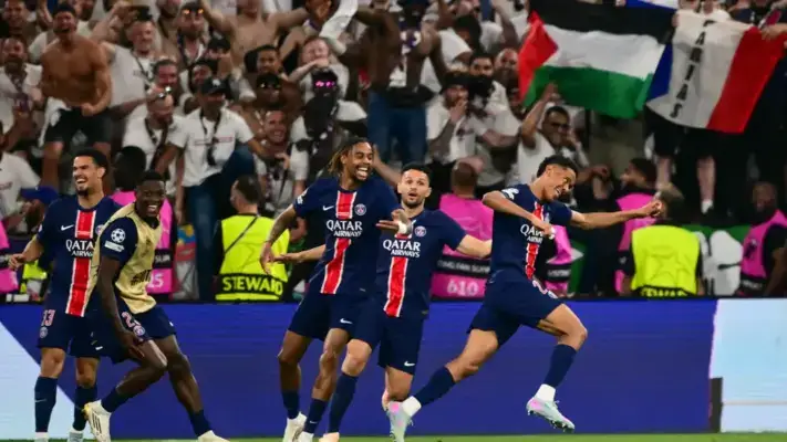 باريس سان جيرمان  يتوج بلقب دوري أبطال أوروبا للمرة الأولى في تاريخه