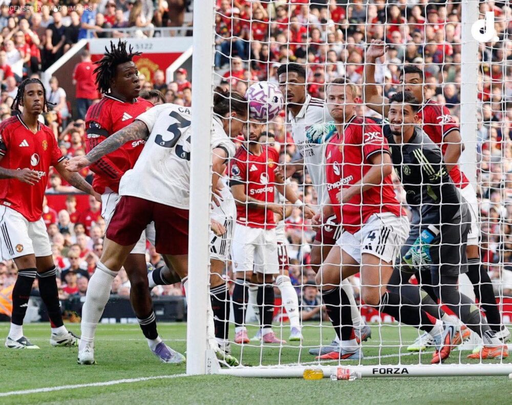 آرسنال يفتتح البريمرليغ بانتصار ثمين على مانشستر يونايتد