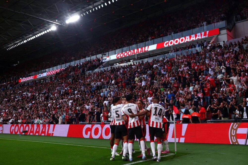 آيندهوفن يتوج بطلََا لكأس السوبر الهولندي للمرة 14 في تاريخه