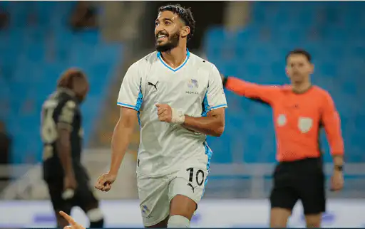 ثنائية سعيد بن رحمة تقود نادي نيوم للفوز على الخلود في الدوري السعودي
