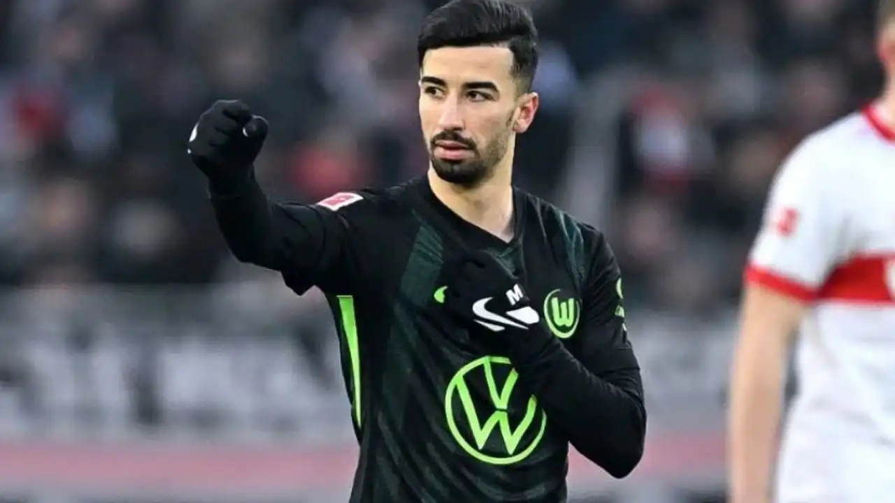 محمد الأمين عمورة يغادر مبكراً كأس ألمانيا رفقة فريقه فولفسبورغ