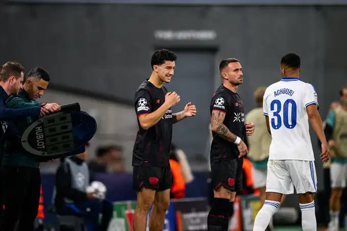 بمشاركة إبراهيم مازة .. باير ليفركوزن يتعادل امام آيندهوفن في دوري الابطال