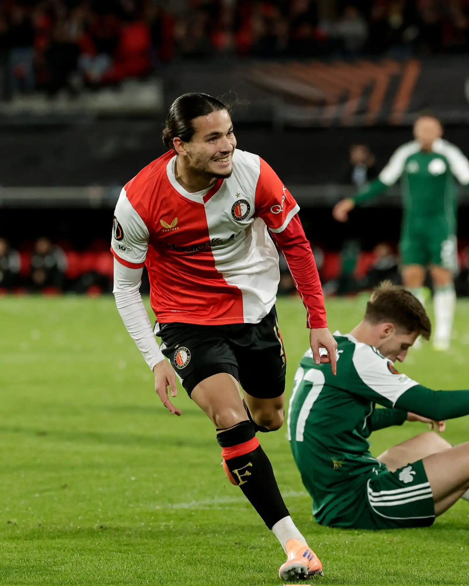 انيس حاج موسى يقود فاينورد روتردام للفوز على باناثينايكوس بالدوري الاوروبي