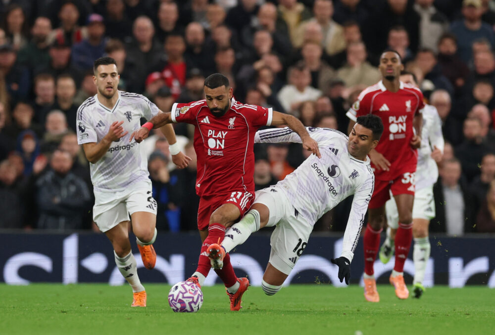 مانشستر يونايتد يفوز امام ليفربول في الدوري الإنجليزي