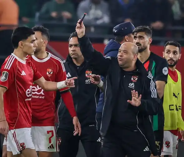بيان من الكاف بسبب أحداث مباراة الاهلي والجيش الملكي