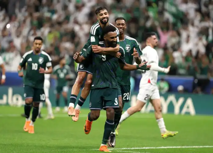 المنتخب السعودي يتأهل لـنصف النهائي بـكأس العرب!!