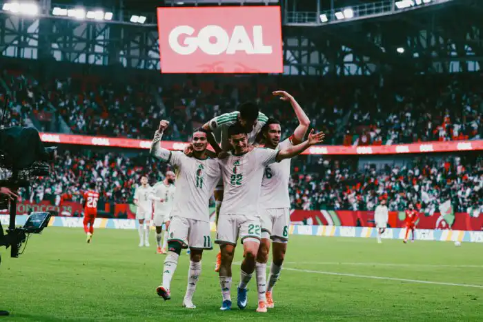 الجزائر تفوز على غينيا الاستوائية وتتاهل إلى ثمن نهائي كأس أمم إفريقيا