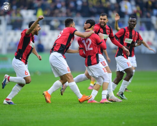 إتحاد العاصمة يحسم الداربي أمام إتحاد الحراش ويحجز مقعده في ربع نهائي كأس الجزائر