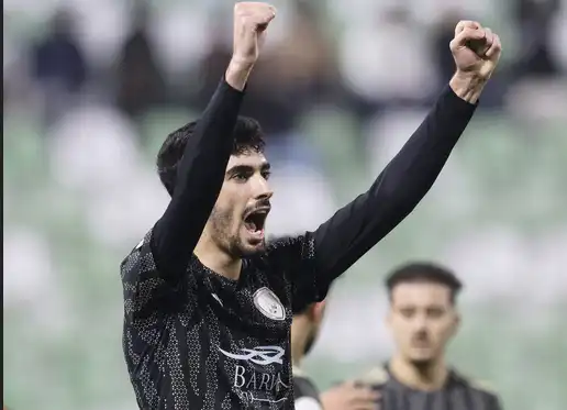 رضوان بركان يقود نادي الوكرة إلى ربع نهائي كأس أمير قطر