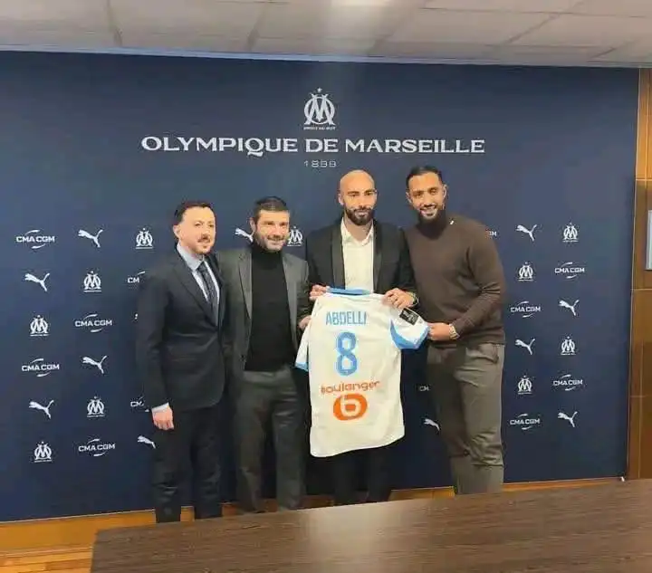 حيماد عبدلي :” سعيد بهذا الانتقال الى أولمبيك مرسيليا”