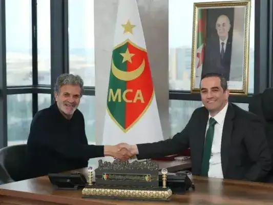 مولودية الجزائر: تعيين المدرب التونسي خالد بن يحيى على رأس العارضة الفنية