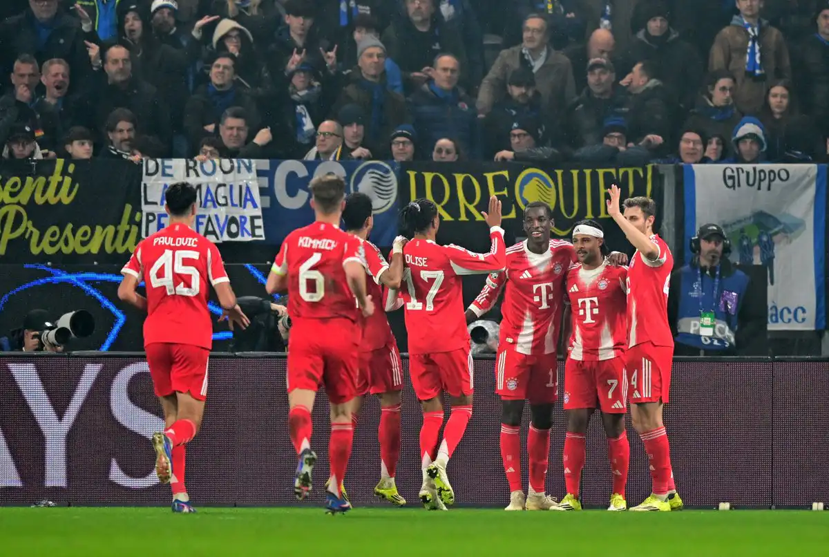 بايرن ميونيخ يسحق أتالانتا في ربع نهائي دوري أبطال أوروبا بفوزه الكا