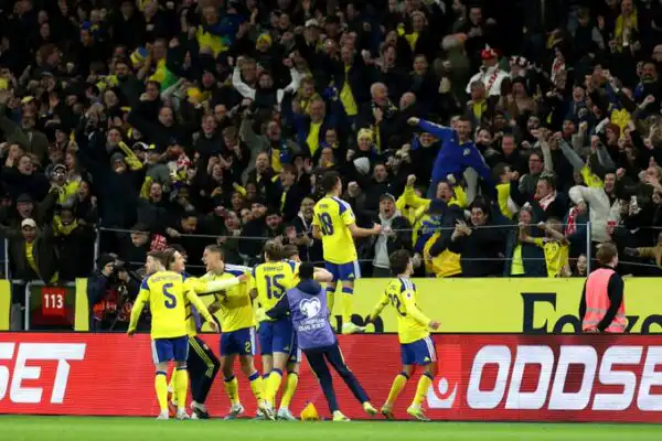 السويد تتجاوز بولندا وتتاهل رسمياً إلى نهائيات كأس العالم 2026