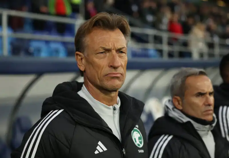 المنتخب السعودي: إعفاء إيرفي رونار قبل شهرين من المونديال