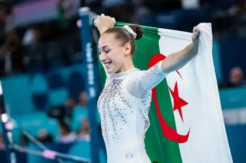 كيليا نمور تفوز بميداليتين ذهبيتين في كأس العالم للجمباز الفني بالقاهرة