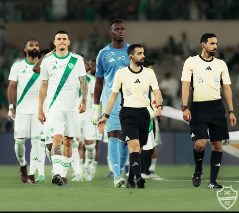 بطل آسيا الأهلي يكتسح الأخدود برباعية نظيفة في الدوري السعودي