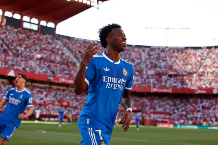الدوري الإسباني: ريال مدريد يعود بنقاط ثمينة من معقل إشبيليّة بهدف فينيسيوس