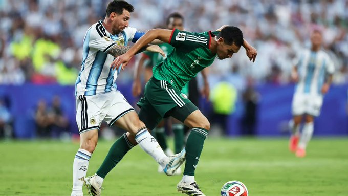 “الفاف” تشتكي حكام مواجهة الأرجنتين لدى “الفيفا”