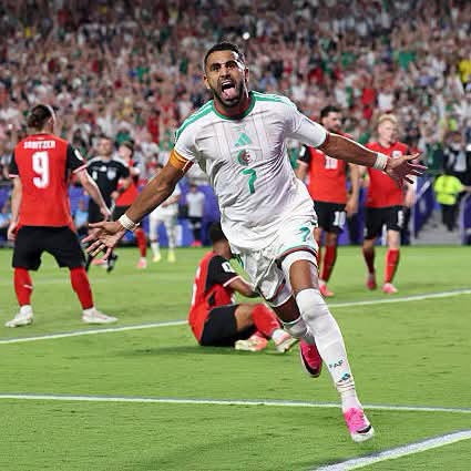 الجزائر تتأهل إلى دور الـ32 بمونديال 2026 بعد تعادل دراماتيكي أمام النمسا