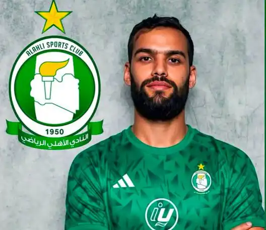 رسمياً.. أهلي طرابلس يحسم صفقة المدافع الجزائري محمد أمين توغاي مقابل 2 مليون دولار